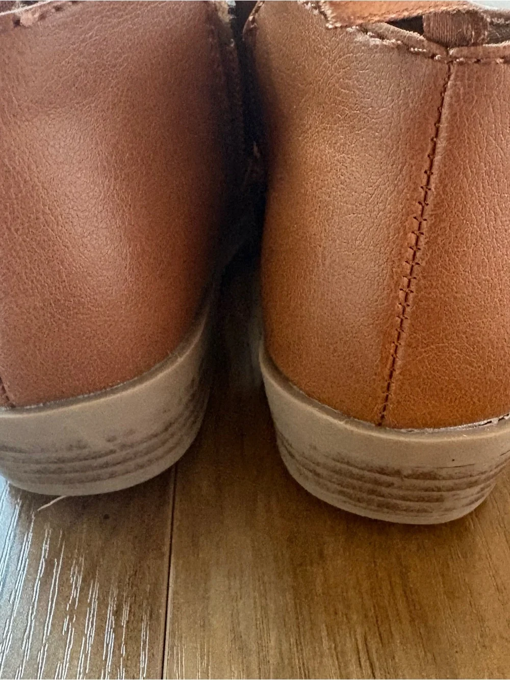 Old Navy classic tan